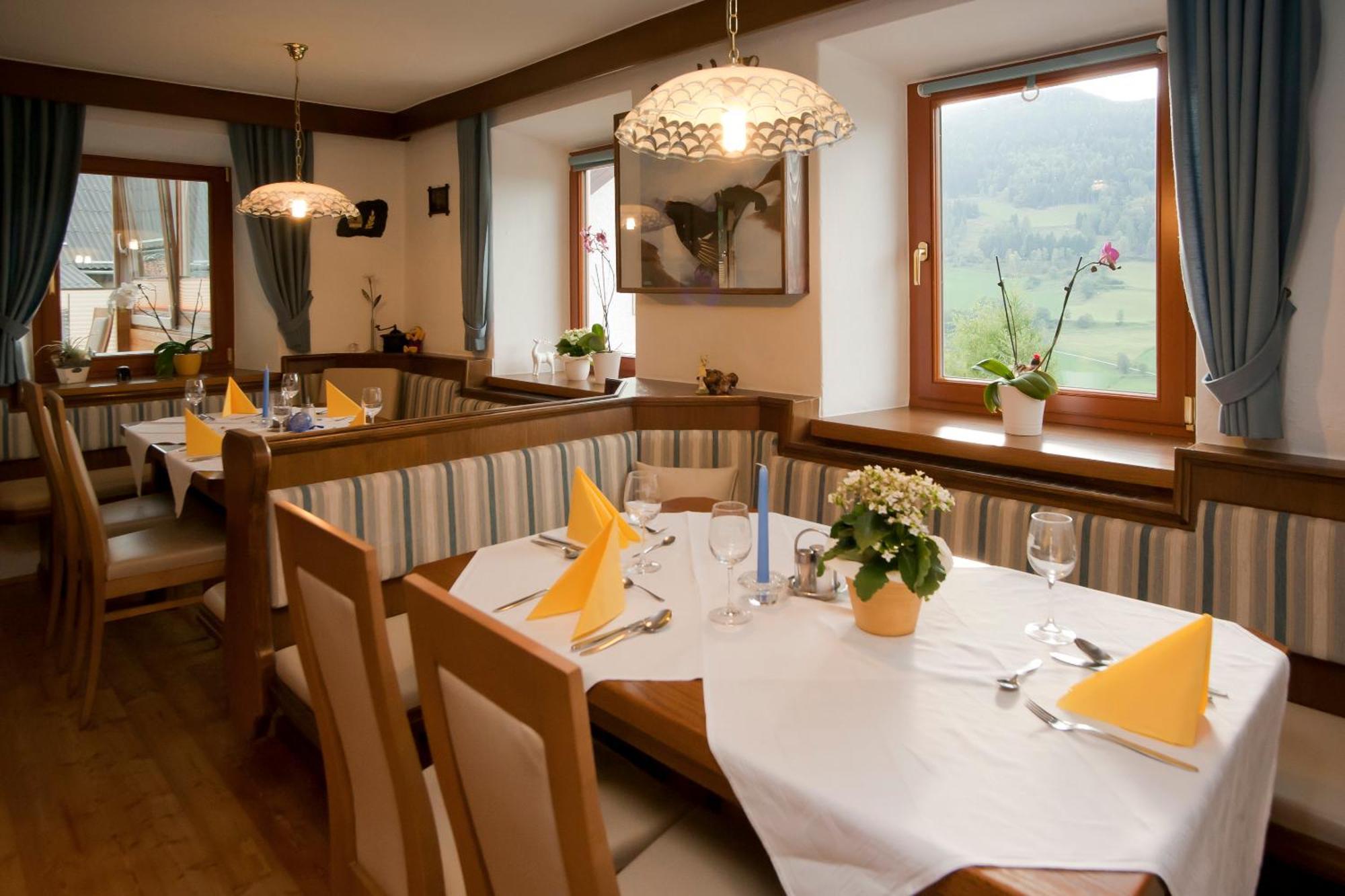 Sportbauernhof - Gasthaus Hochalmblick Krems in Kaernten Extérieur photo