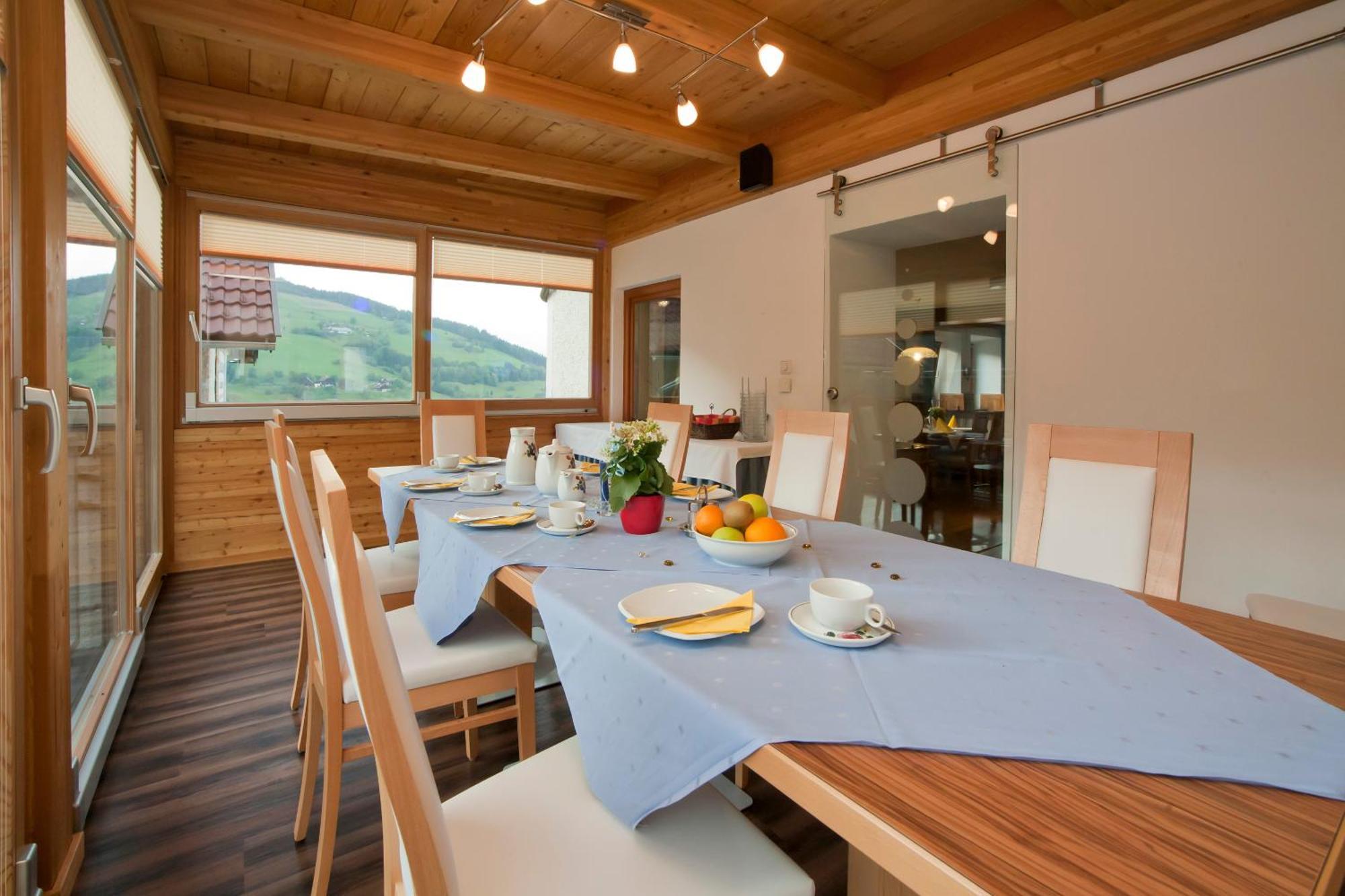 Sportbauernhof - Gasthaus Hochalmblick Krems in Kaernten Extérieur photo